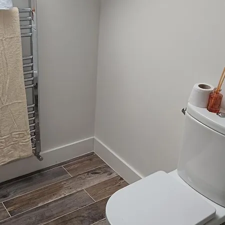Top-floor Ensuite Near Saggart Luas 3* Citywest
